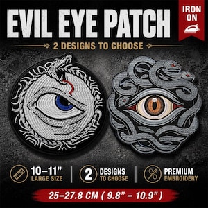 Könnte beinhalten: Zwei gestickte Evil Eye-Patches mit detaillierten Designs. Eines zeigt ein blaues Auge mit einer Schlange, das andere ein braunes Auge, das von Schlangen umgeben ist. Die Patches sind 25-27,8 cm groß und zum Aufbügeln.