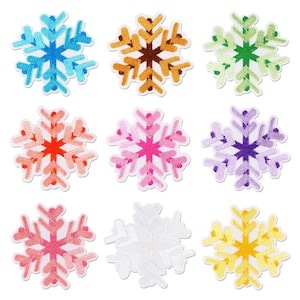 Set med 3 snöflinge-strykmärken – 6 cm broderade julapplikationer för kläder, ryggsäckar, gör-det-själv-pyssel, reparationer och dekorationer – 9 färger