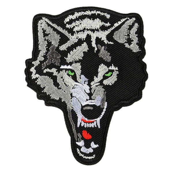 Large Wolf Roaring Head Iron On Patch Gray Sew On Patch Embroidered Embroidery Fierce Howling Badge for Kid Adult Men Clothing Decoration