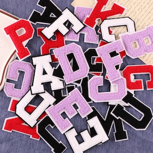 Parche para planchar con letras de chenilla de la A a la Z, 8 cm/3,15 in, bordado con mayúsculas del alfabeto, insignia para nombre para jersey, chaqueta, abrigo, camiseta, mochila