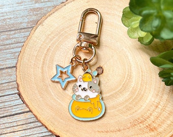 Cat & Bee Keychain Charm | Enamel Gold Keychain | Cute Keychain Charm | Purse Keychain | Backpack Charm | Airpods charm | Gift Idea