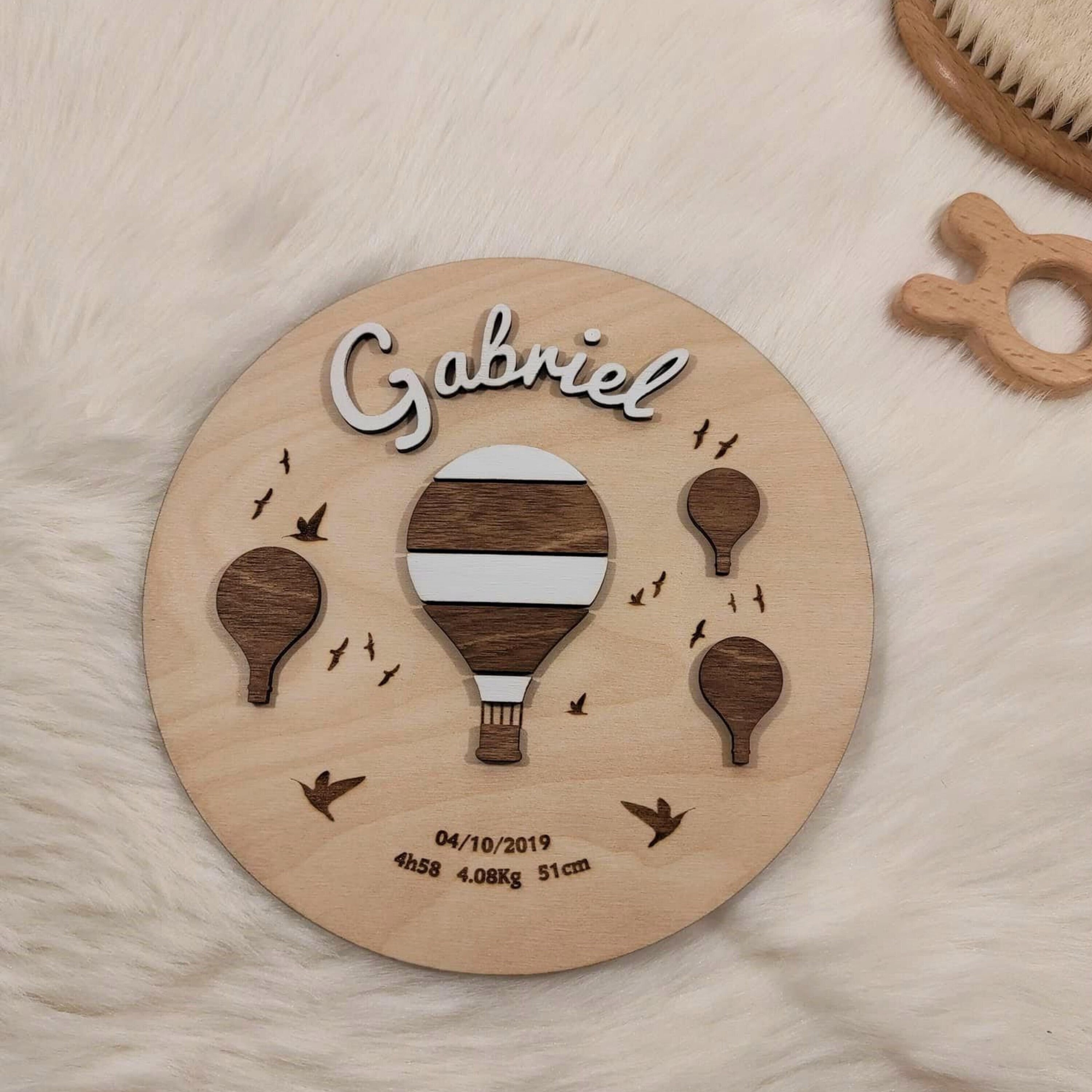 Affiche de Naissance Personnalisée en Bois Pour Décoration Chambre Bébé Thème Montgolfière