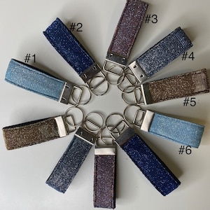 Keychain, key fob holder or bag pull/accessory for your bag or luggage