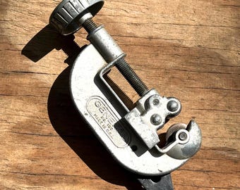 Vintage General Pipe Tubing Cutter - No. 120 - Made in the USA - Circa 1970