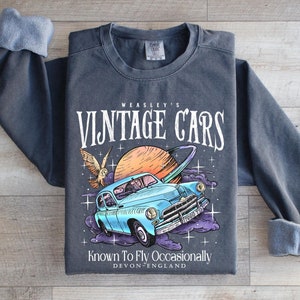 Comfort Colors® Wizarding School House Sweatshirt, HP House Sweatshirt, Universal Vacation Sweater, Wizard World Gift, Wizard House Sweater