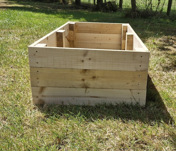 Eco-Friendly Raised Bed Planter Kit