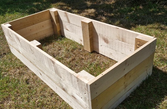 Eco-Friendly Raised Bed Planter Kit