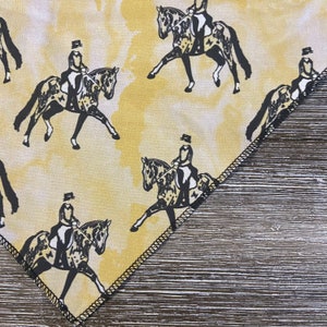 Dressage Extended Trot Dog Bandana/Dressage Dog/Horse Show Dog/Dressage Gift/Dressage Fashion/Barn Dog/ Dressage Trainer Gift/ Horse Show