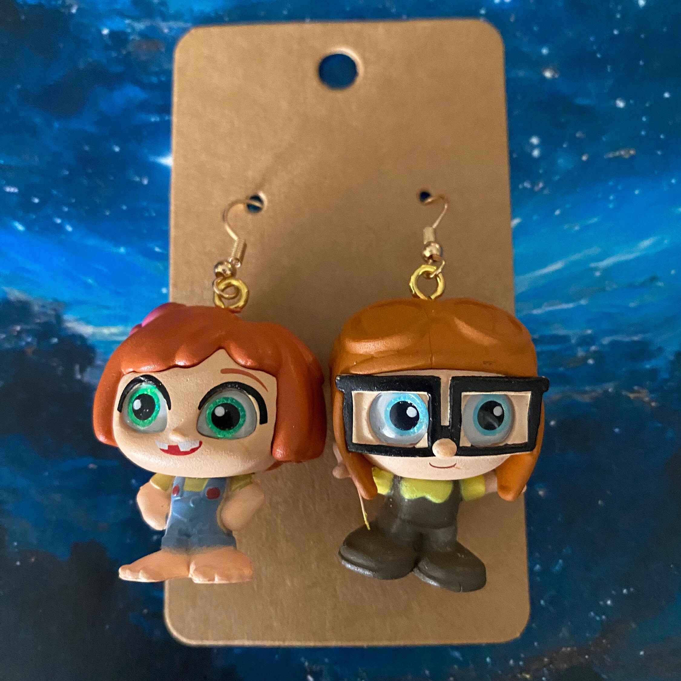 Disney Doorables Figures Set Young Carl & Ellie Exclusive Series 8 Pixar  Fest up Earrings 