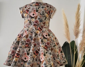 Vestido de algodón floral con efecto 3D para niñas Primavera Verano con espalda en forma de corazón - disponible en tallas 1Y - 8Y