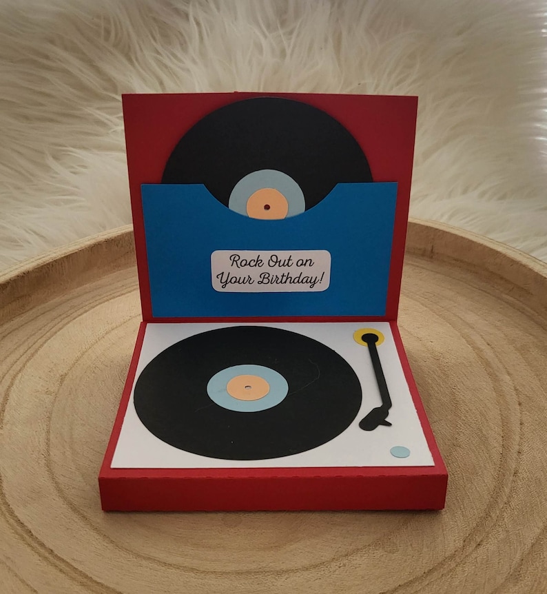 Carte pop-up d'anniversaire sur le thème du tourne-disque de disques de musique en vinyle image 1