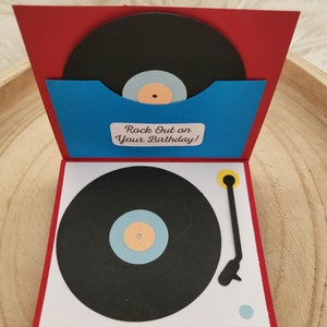 Carte pop-up d'anniversaire sur le thème du tourne-disque de disques de musique en vinyle image 3