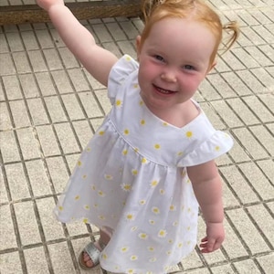 Handgemachtes Kleid aus Baumwolle und Tüll - erhältlich in den Größen 0-3 Monate - 5Y
