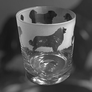 BICCHIERE LEONBERGER / Bicchiere da whisky in vetro da 30 cl con motivo fregio Leonberger