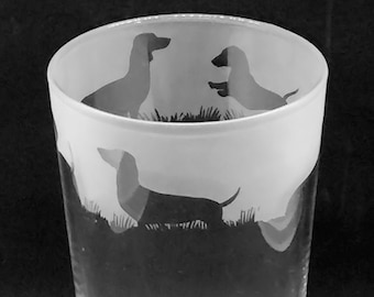 DACHSHUND PINT GLASS | 57cl Conical Pint Glass with Dachshund Frieze Design - Beer Glass, Water Glass, Lager Glass, Cider Glass
