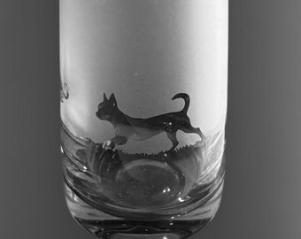 CHIHUAHUA VASE - 15cm Crystal Glass Bud Vase with Smooth Coat Chihuahua Frieze design