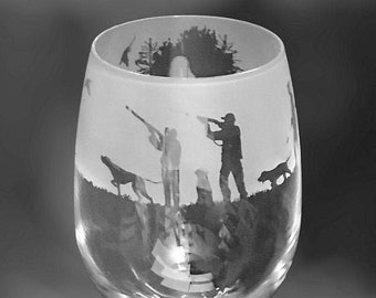 SHOOTING WINE GLASS 35cl Wine Glass with Pheasant Shoot Frieze Design