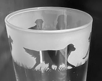 57cl Conical Pint Glass with Golden Retriever Frieze Design