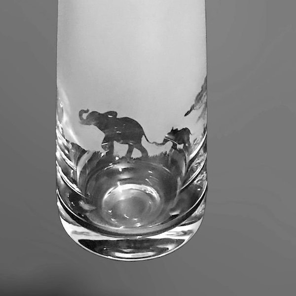 ELEPHANT VASE - 15cm Crystal Glass Bud Vase with Elephant Frieze design