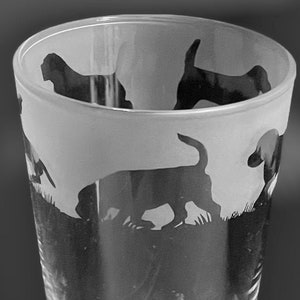 PICTOGLAS BEAGLE | 57 cl conisch pintglas met beagle-fries voor bier / ale / cider / lager