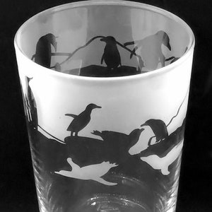 PINGUN GLAS | 57 cl conisch pintglas met pinguïnfries - bierglas, waterglas, pilsglas, ciderglas