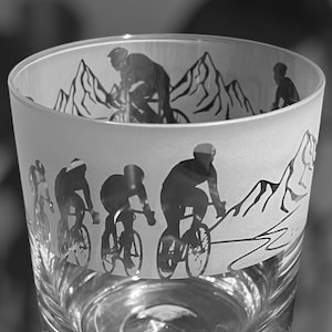 CYCLING WHISKY GLASS | 30cl Glass Whisky Tumbler with Cyclist Frieze Design | Gift for Cyclist | Cyclist Dad Gift