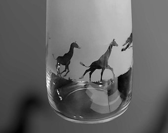GIRAFFE VASE - 30cm Crystal Glass Vase with Giraffe Frieze design