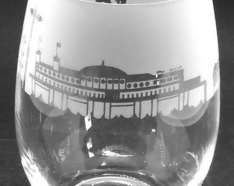 BRIGHTON GLASS GIFT | 36cl Stemless Wine / Water Glass with Brighton City Skyline Frieze Design
