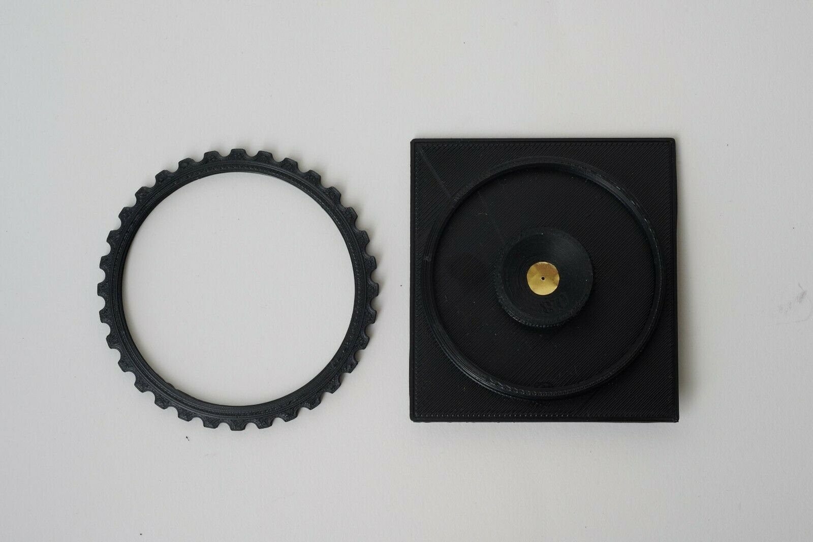 Copal and Compur 0,1 and 3 Large Format Pinhole Adapters With Pinhole ...