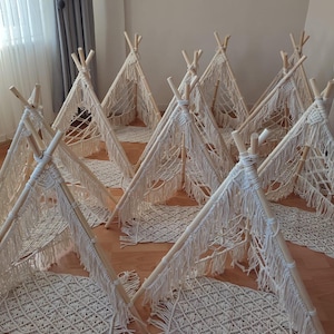 Macramé tipi en vloerkleed, macramé tent, tent binnen of buiten spelen of fotoshoot, boho bruiloft decor, boho feest, macramé feest,