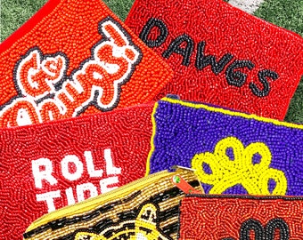 Game Day Coin Purse / Multiple Teams / Football / College Teams / Seed Bead / Stadium Fashion / Tailgate / Team Colors