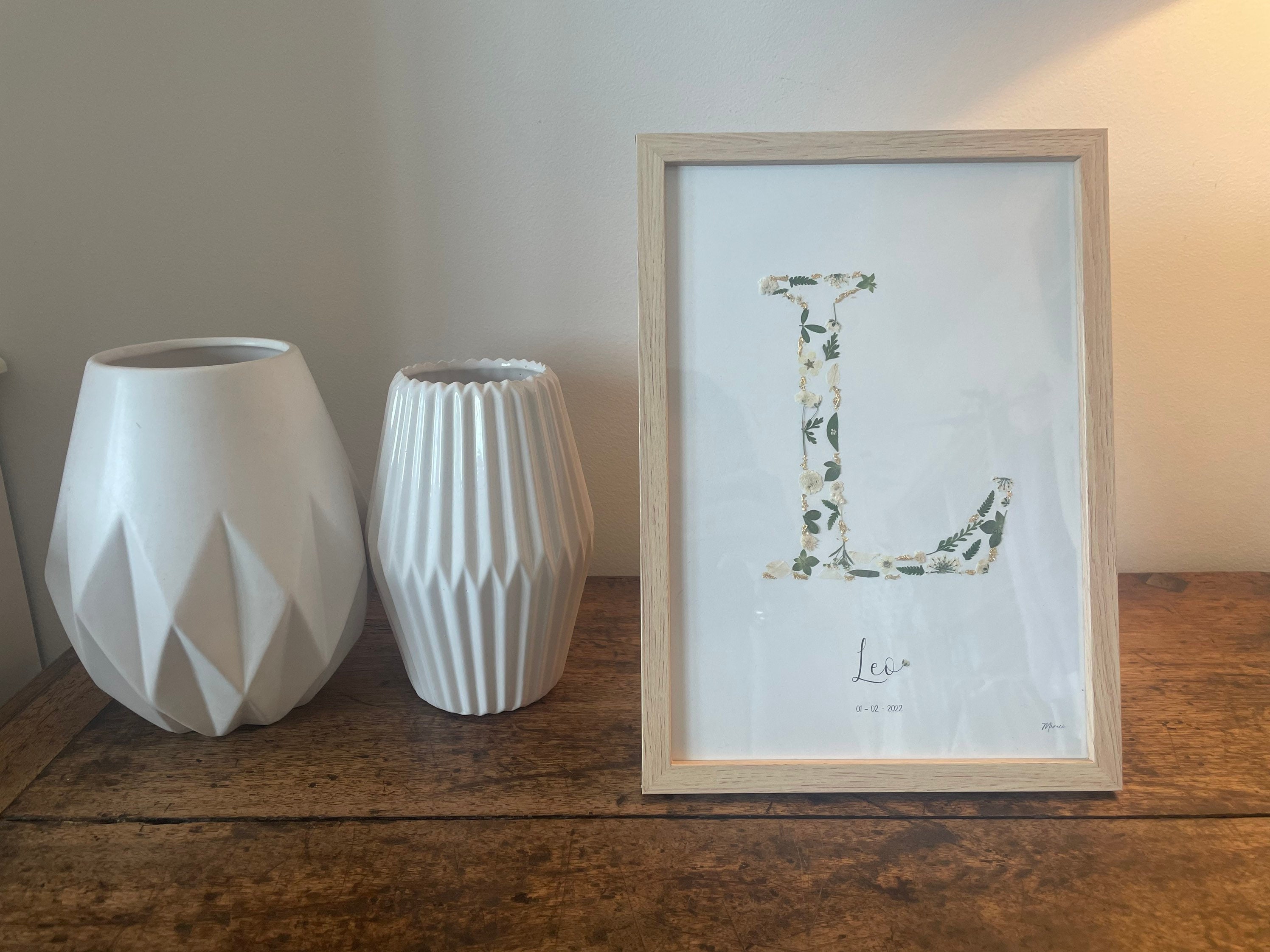 Herbier Confectionné à La Main en France - Lettre Fleurs Séchées et Pressées Personnaliser -Initiale