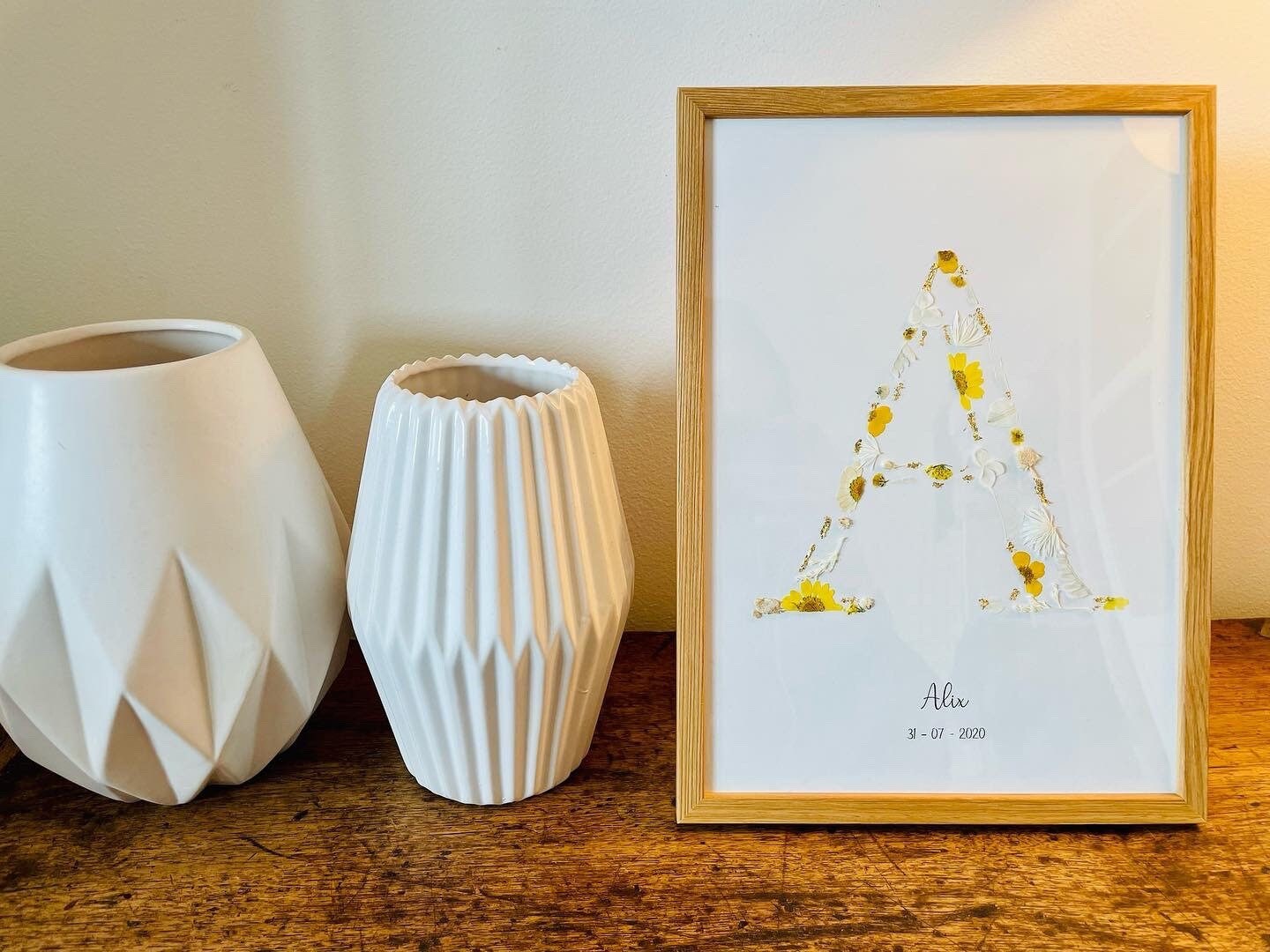 Herbier Confectionné à La Main en France - Lettre Fleurs Séchées et Pressées Personnaliser Cadre Vég