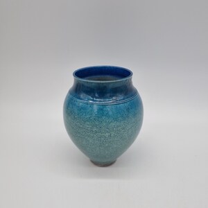 A Peter Sparrey Studio Pottery Small Raku Crackle Glaze Pot
