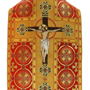 Red Roman chasuble with matching stole, maniple, burse and chalice veil - Low Mass set
