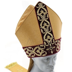 Miter decorated embroidery