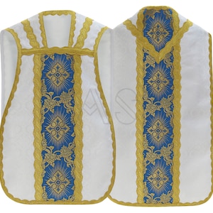 Roman chasuble with matching table, maniple chalice veil and burse - Low Mass set