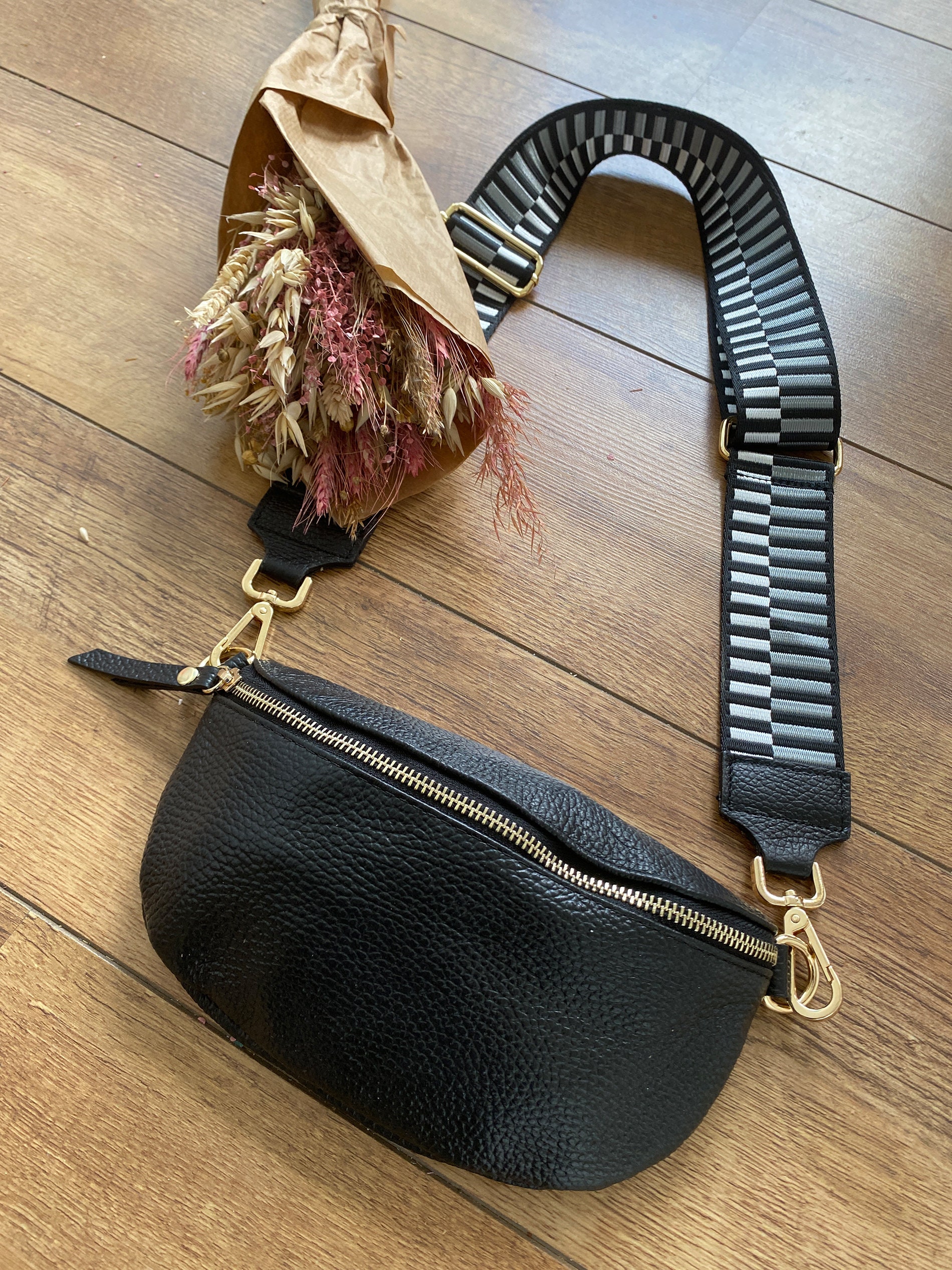 Bauchtasche Leder Mit Wechselgurt