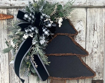 Black and white Christmas tree grapevine wreath, farmhouse Christmas wreath, black Christmas decoration, grapevine Xmas tree door hanger