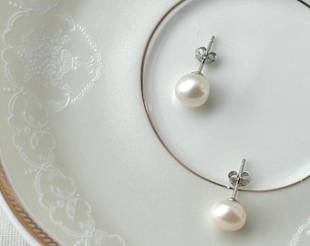 Genuine Pearl Stud Earrings in Sterling Silver, Small Pearl Stud and Large Pearl Stud, Silver pearl Earrings, Bridal Wedding Jewelry