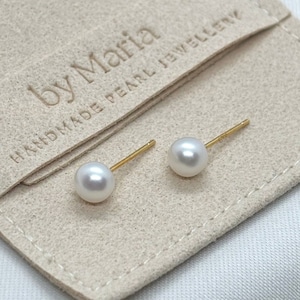 Round Pearl stud earrings, white baroque pearl earrings, Bridesmaid gift, Wedding, 14k Gold filled and Sterling silver, Bridal earrings