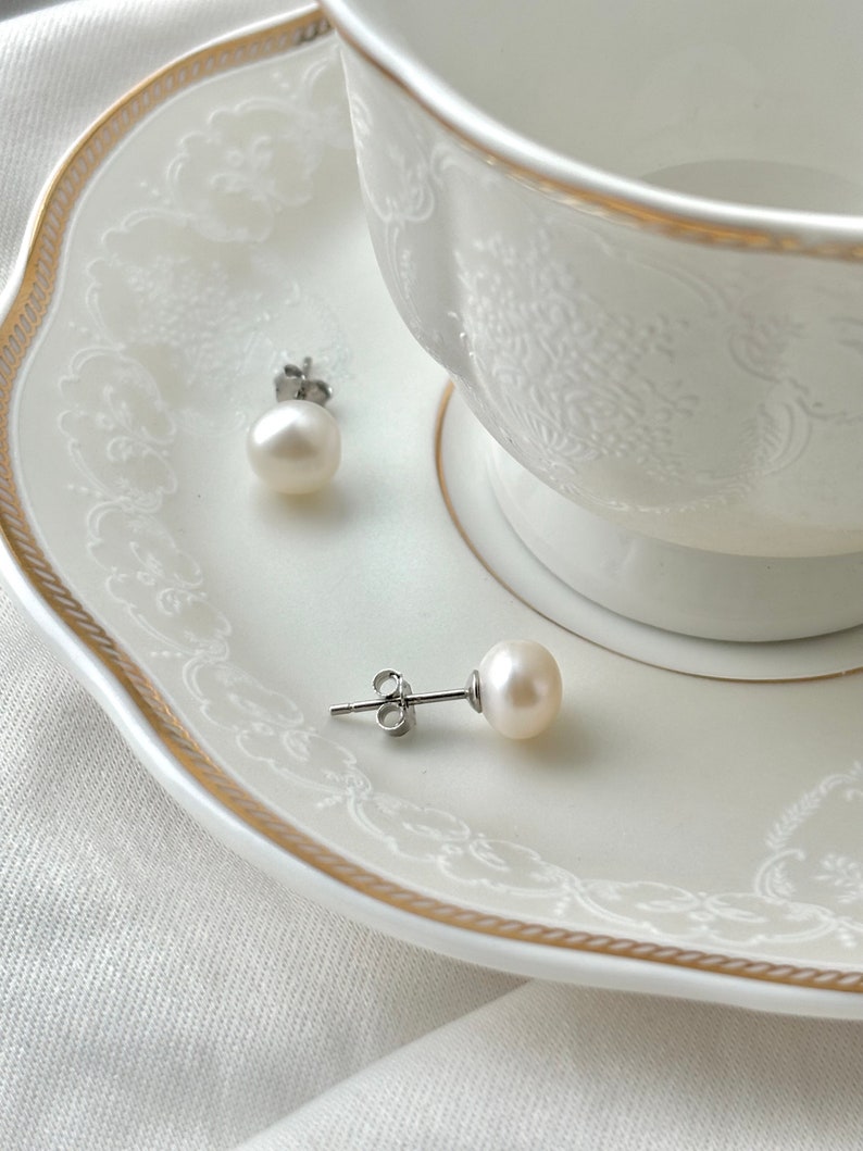 Baroque Pearl stud earrings, white baroque pearl earrings, Bridesmaid gift, Wedding, Sterling silver, Bridal earrings image 2