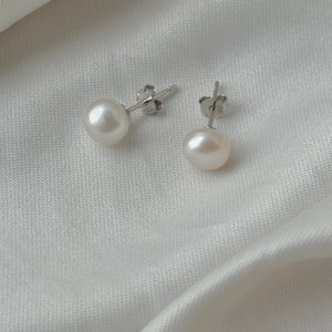 Baroque Pearl stud earrings, white baroque pearl earrings, Bridesmaid gift, Wedding, Sterling silver, Bridal earrings image 6