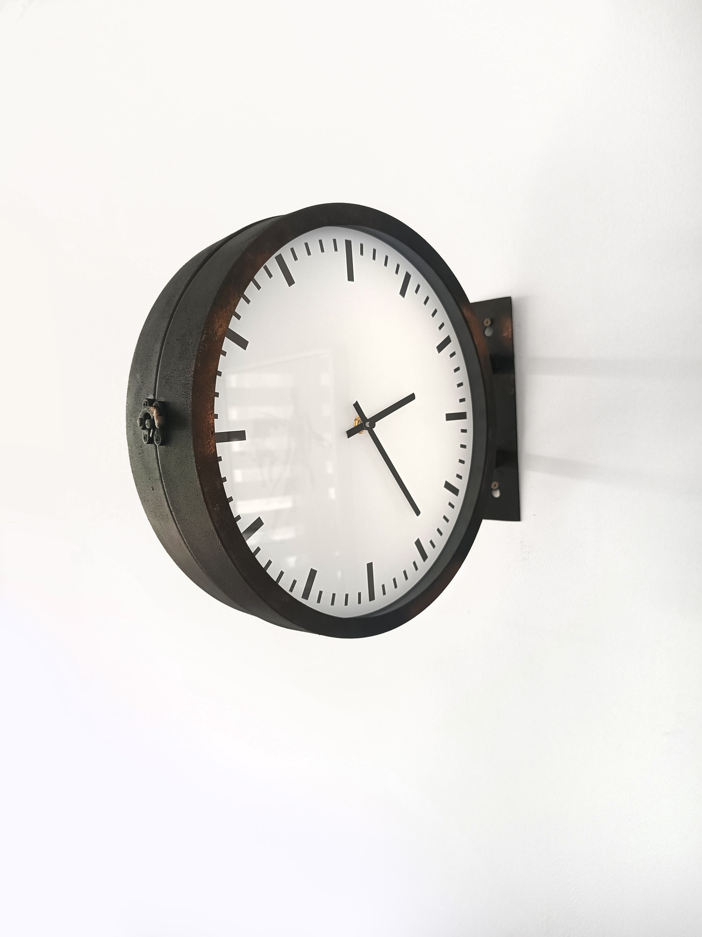 せんじん 様DOUBLE FACE WALL CLOCK BLACK 51LVsjoDfsL._UF894,1000_QL80_.jpg