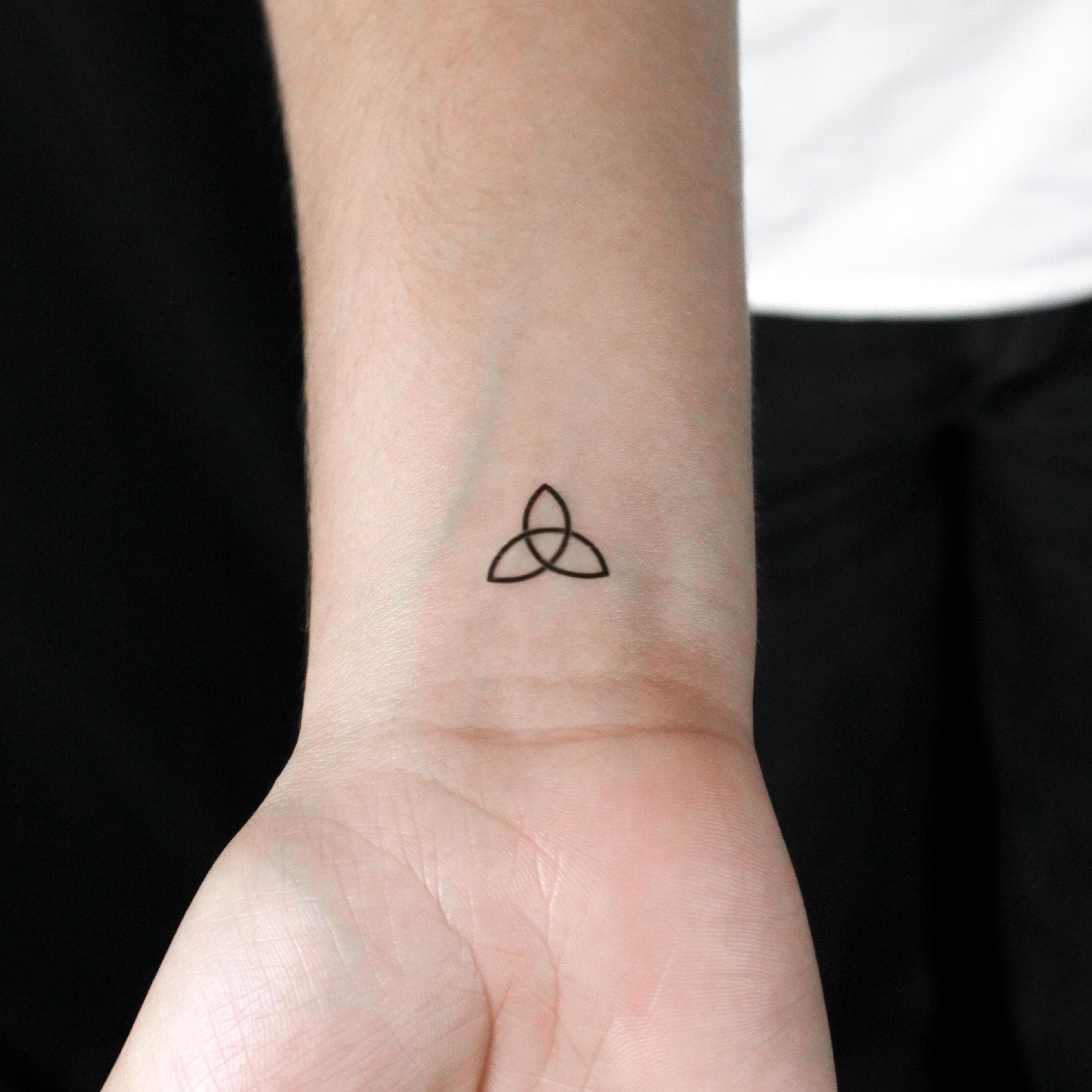 Triquetra Tattoo - Etsy, image size:2050x2050