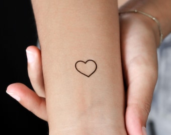 Heart Outline Semi-Permanent Tattoo (Set of 2)