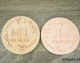 Cortador de galletas personalizado con inicial y fecha para bodas: sello de fondant