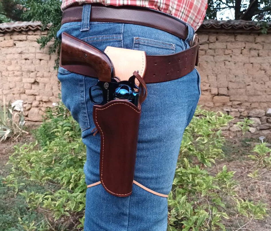 Colt Single Action Army / Clone 7 1/2 Leather Holster 