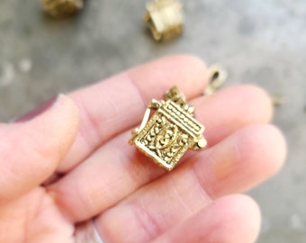 Prayer Box, Openable Antique Urn, jewelry Box, Funeral Cremation Pendant Ashes Urn Necklace, Memorial Jewelry, Gold Plated Keepsake Box