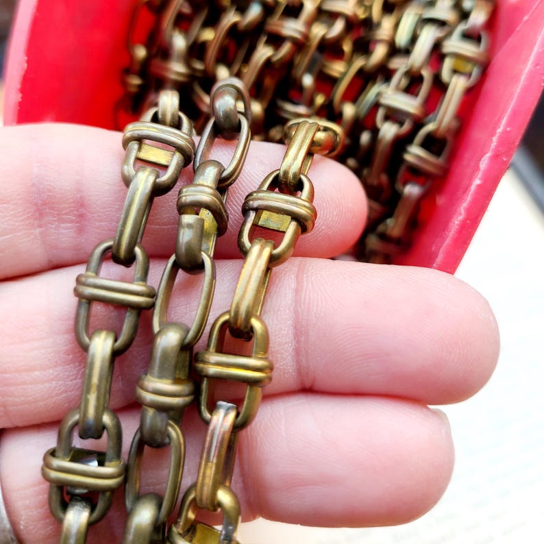 Substantial VINTAGE Chain - 1 Foot Heavy, Beautiful Bronze Cable Linked ...